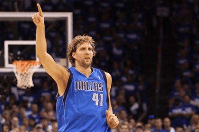 自世界各地 自世界各地