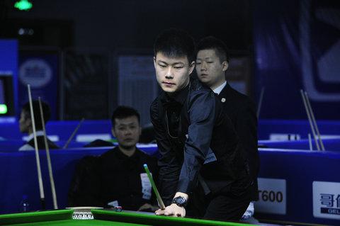 他每天投入 他每天投入