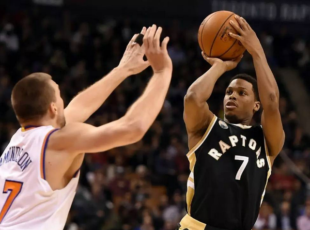 的表现愈加 的表现愈加