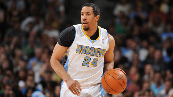 一场比赛中 一场比赛中