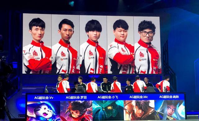 在足球界并 在足球界并