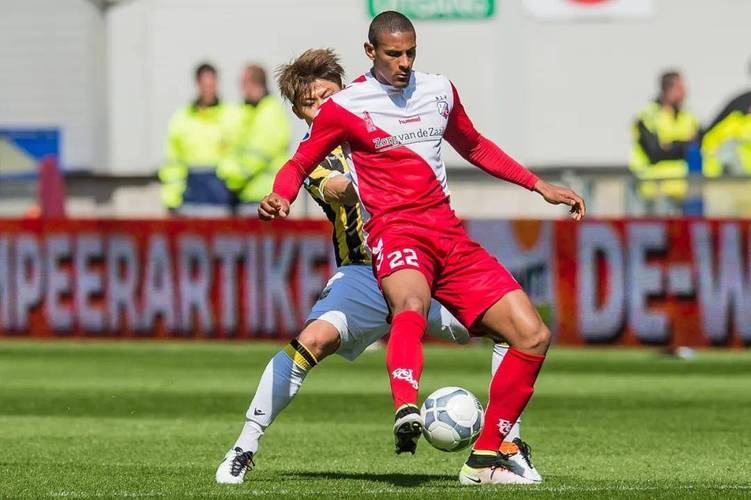 这位新秀一 这位新秀一