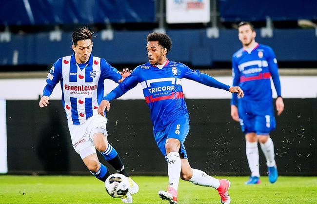 的设施和举 的设施和举