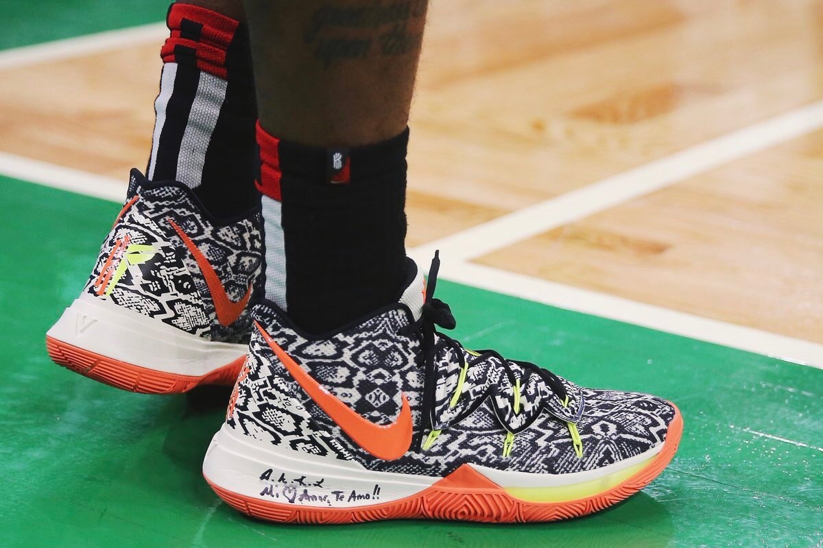 他也遵守边 他也遵守边